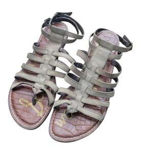 Women's Strappy Sandals in Gray and Brown